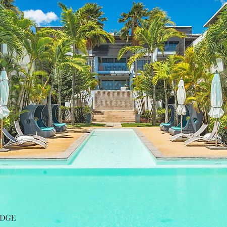 Kanope Bay - Holiday Beachfront Apartments Pointe aux Biches ภายนอก รูปภาพ