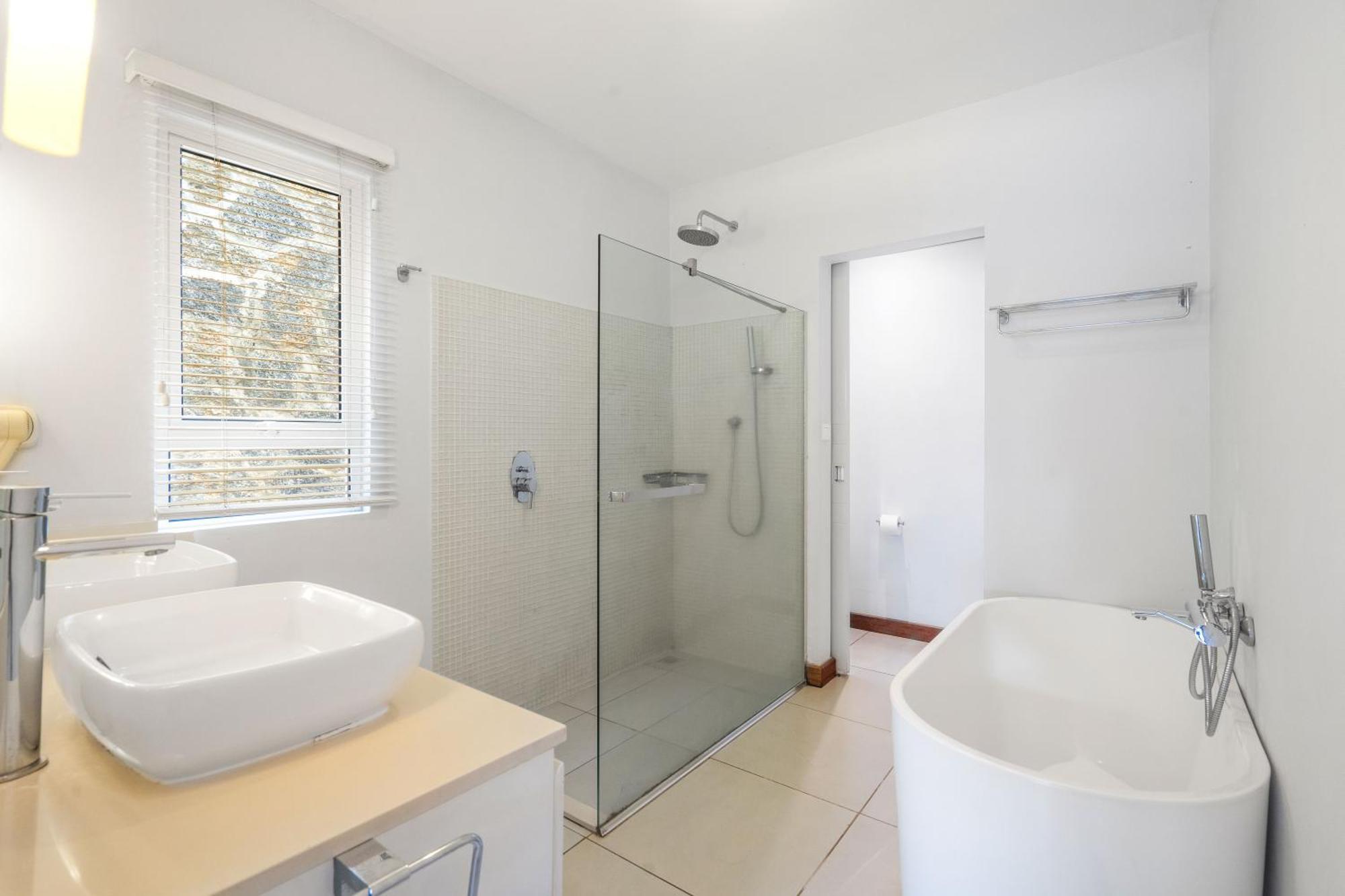 Kanope Bay - Holiday Beachfront Apartments Pointe aux Biches ภายนอก รูปภาพ