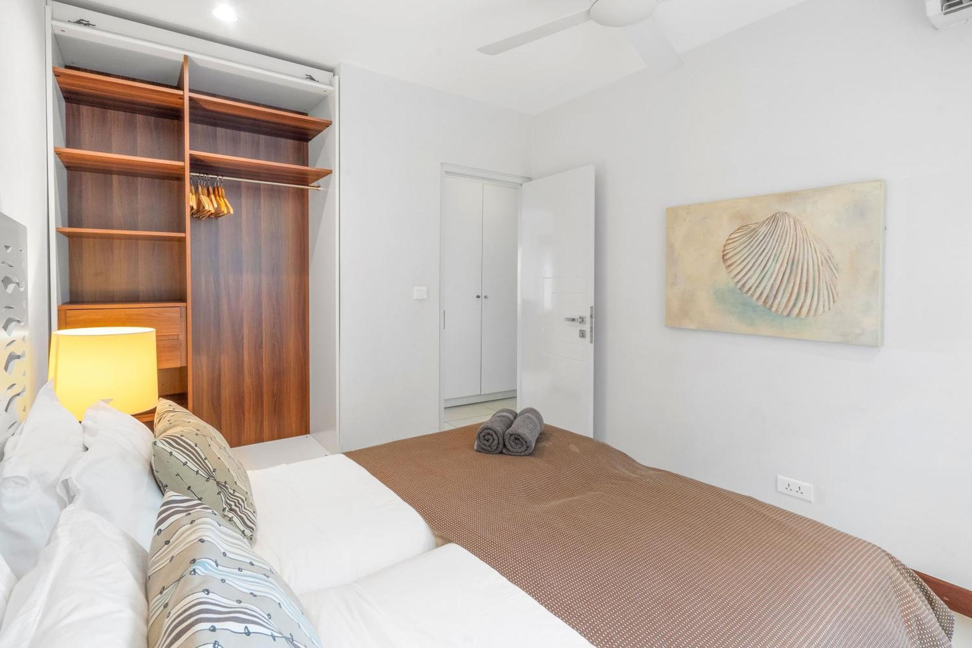 Kanope Bay - Holiday Beachfront Apartments Pointe aux Biches ภายนอก รูปภาพ